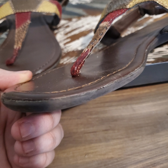 Maurices Sandals Patchwork Animal Print T Strap Ankle Buckle 7.5 - Picture 3 of 10